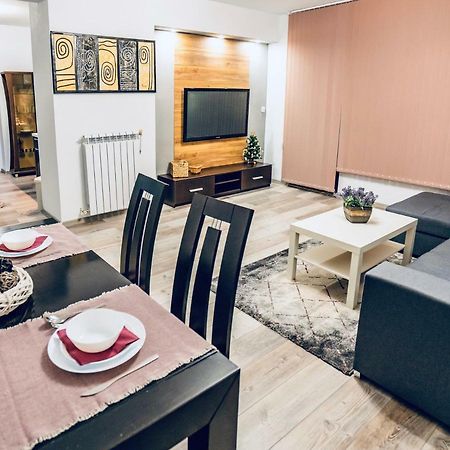 Babylon Apartment Sandanski Zewnętrze zdjęcie