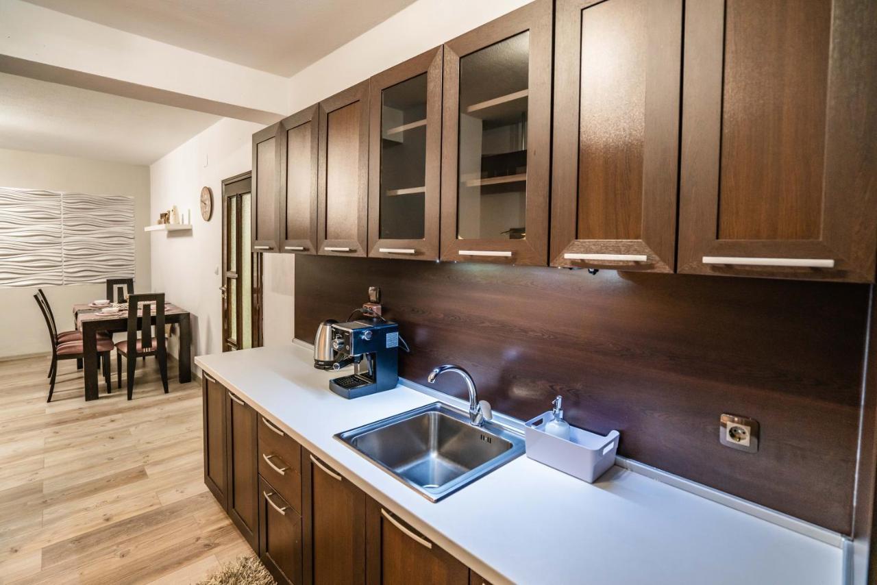 Babylon Apartment Sandanski Zewnętrze zdjęcie